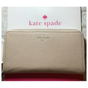 Kate Spade Brigitta Chester St. wallet wristlet